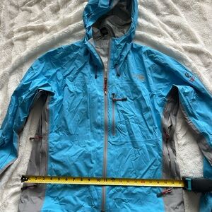 The North Face Women's Aqua and Grey Rain Jacket
